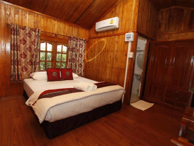 Hua Hin Lap Lae Resort Buitenkant foto