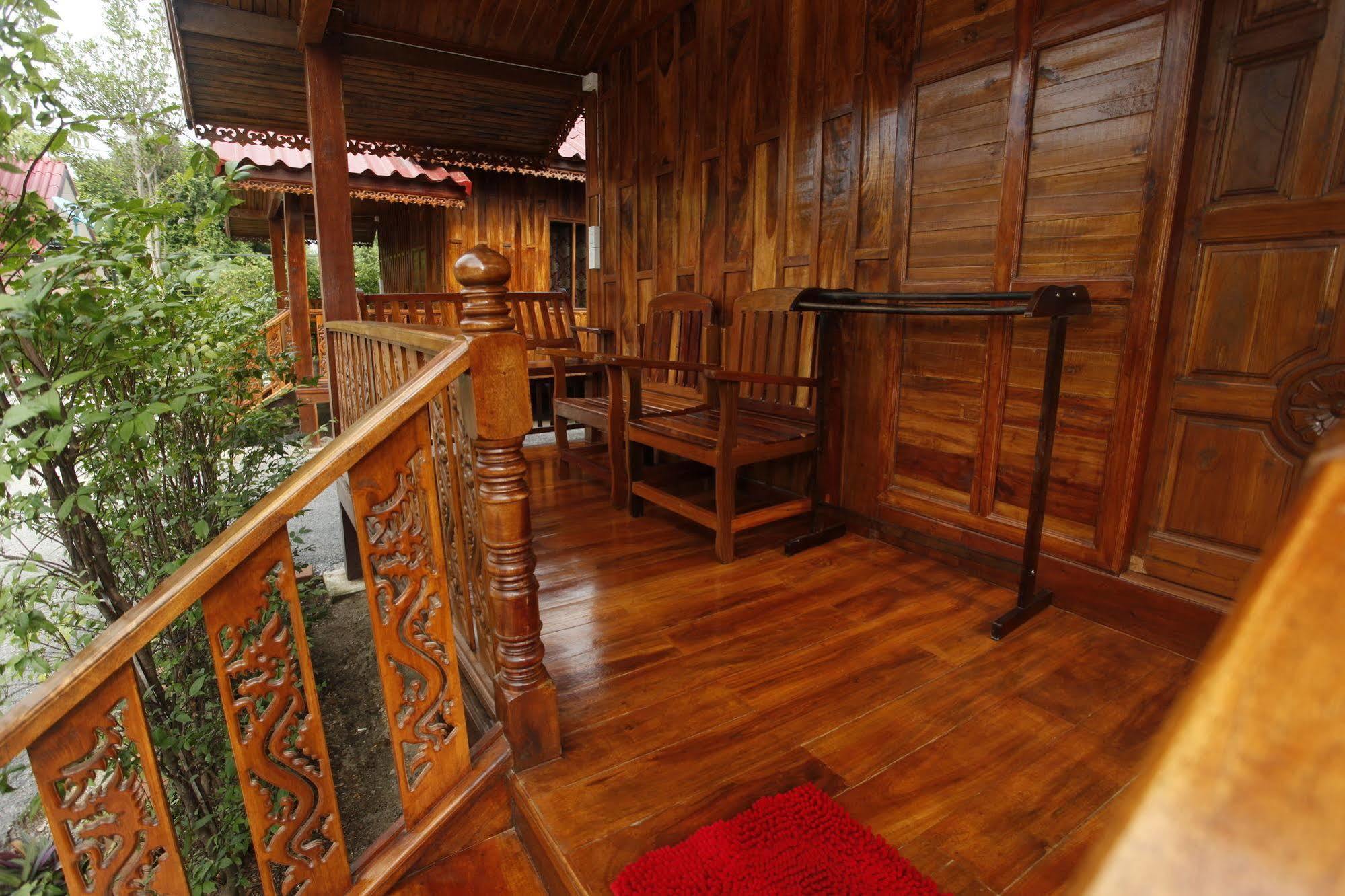 Hua Hin Lap Lae Resort Buitenkant foto